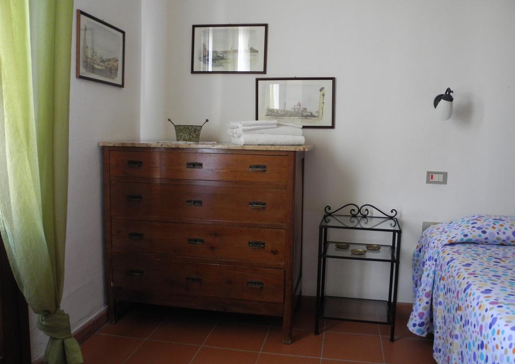 Podere Oslavia Az.Agr.Bio Giannini アルベレーゼ エクステリア 写真
